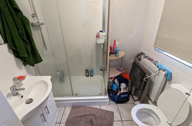 Cycle Road, Lenton, Nottingham - Image 3